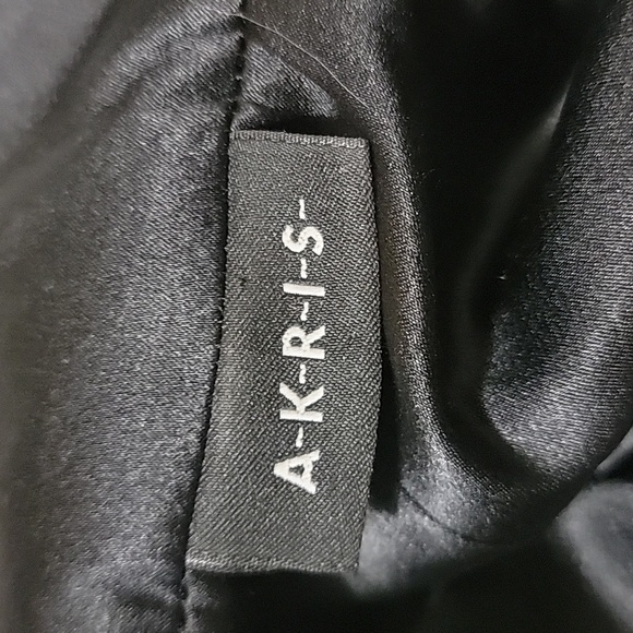 AKRIS WOMENS BLACK  VELVET VEST excellent condition - Picture 8 of 12